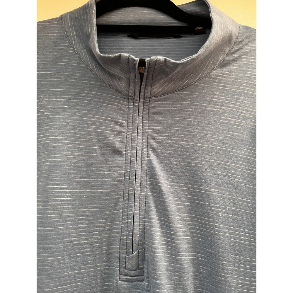 Travis Mathew Mens XL Blue Striped 1/4 Zip Lightweight Golf Stretch Casual Shirt - Picture 3 of 12